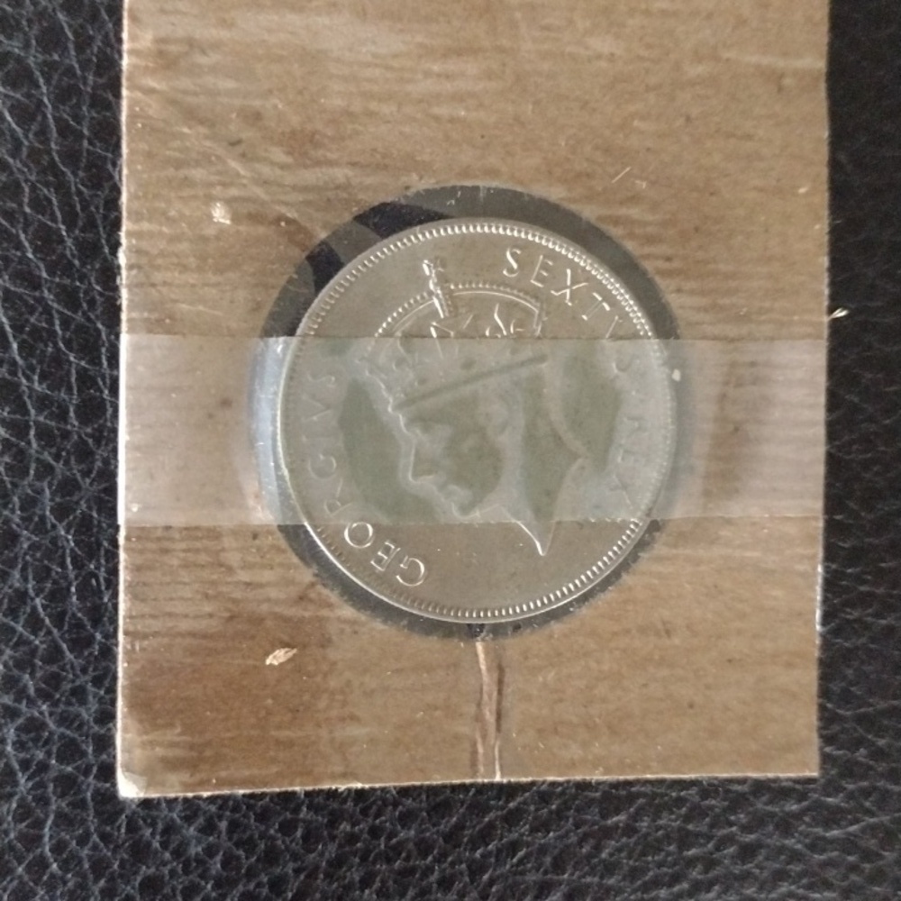 Assorted Coin Collection - Picture 8 of 13
